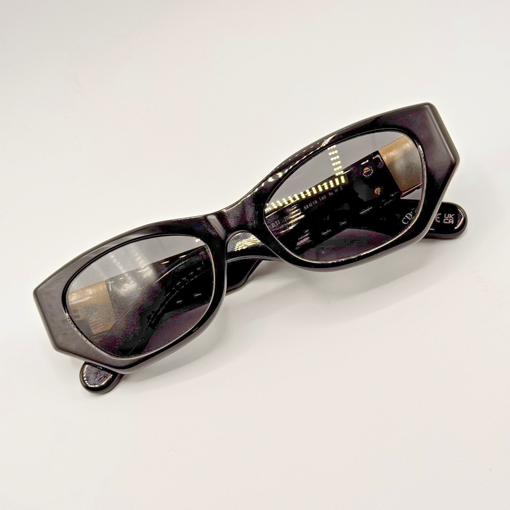 Dior Lady Sunglasses 95.22 B1I 10A0 Black Butterly Frame Gray Lens New Authentic